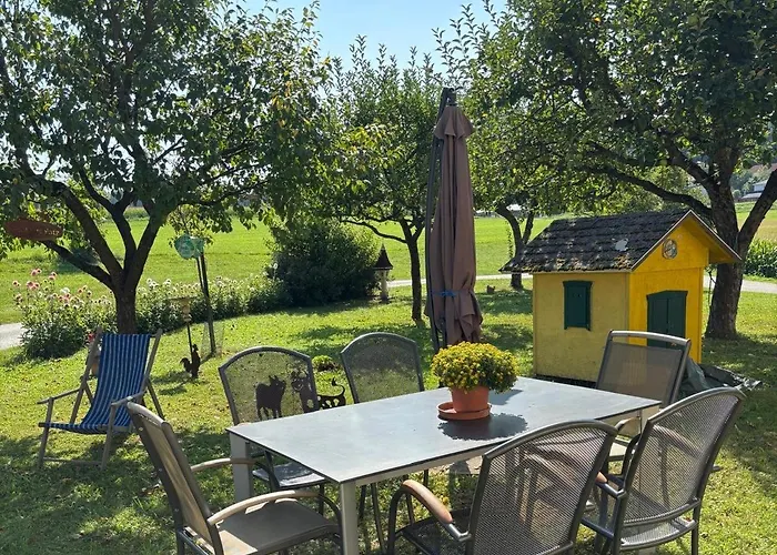 Gaestehaus Lipnik Lägenhet