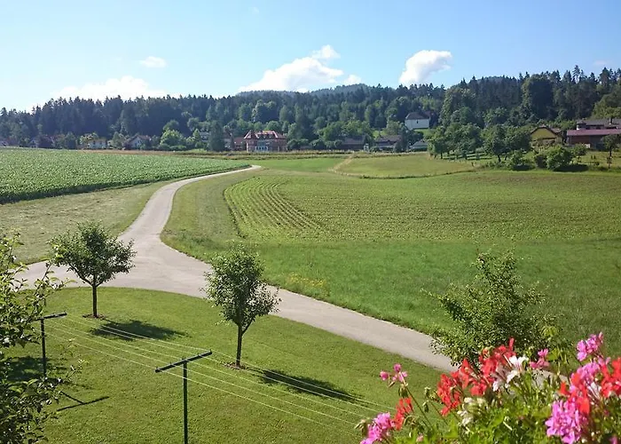 Gaestehaus Lipnik Lägenhet